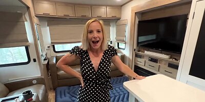 When Teaching Stepmom Self Defense Goes Wrong - Jane Cane, Shiny Cock Films